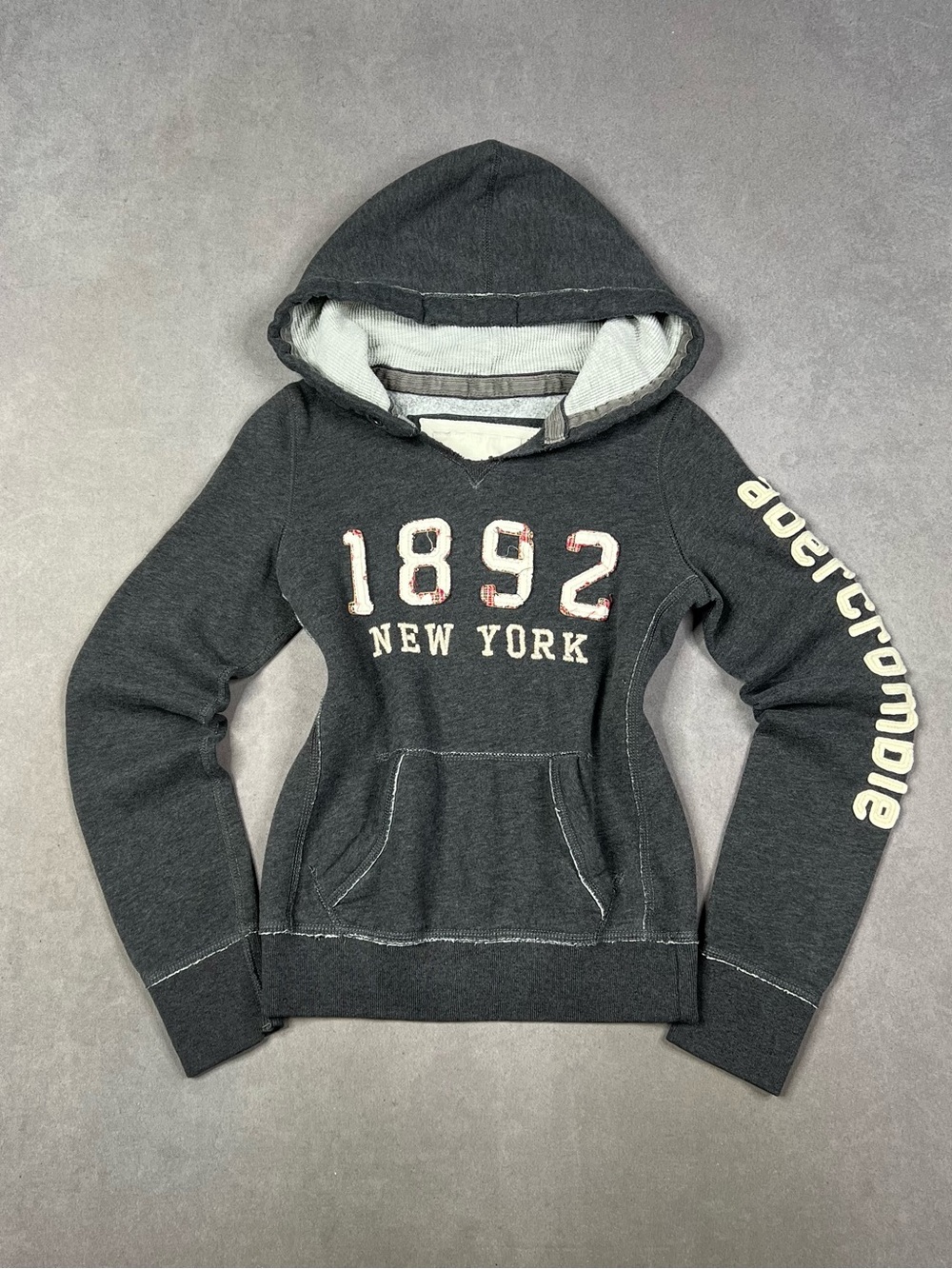 Abercrombie Graphic Pullover Hoodie Gray Large